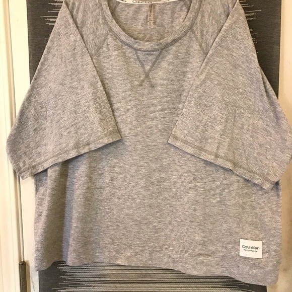 Calvin Klein Tops - Calvin Klein Performance Gray Breathable Top 2X